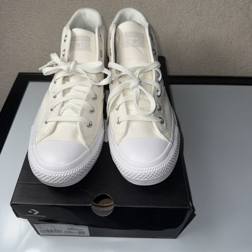 Converse CTAS Malden Street Mid Top Shoes Vintage White Sneakers Men’s Size 11 - Picture 2 of 9